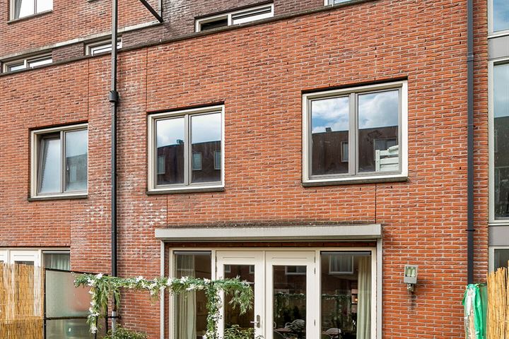 Bekijk foto 44 van Bruijnstraat 68