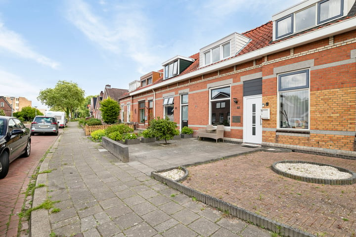 View photo 8 of Watertorenstraat 51