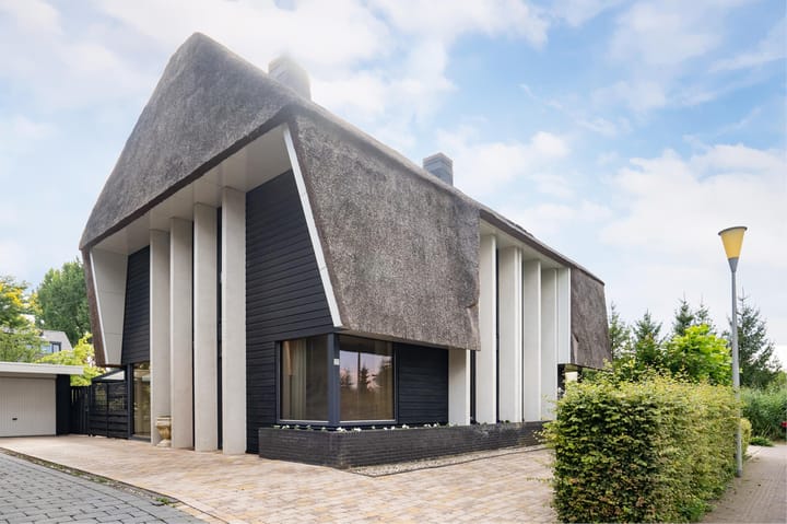 Foto 2 van Wessel Couzijnhof 25