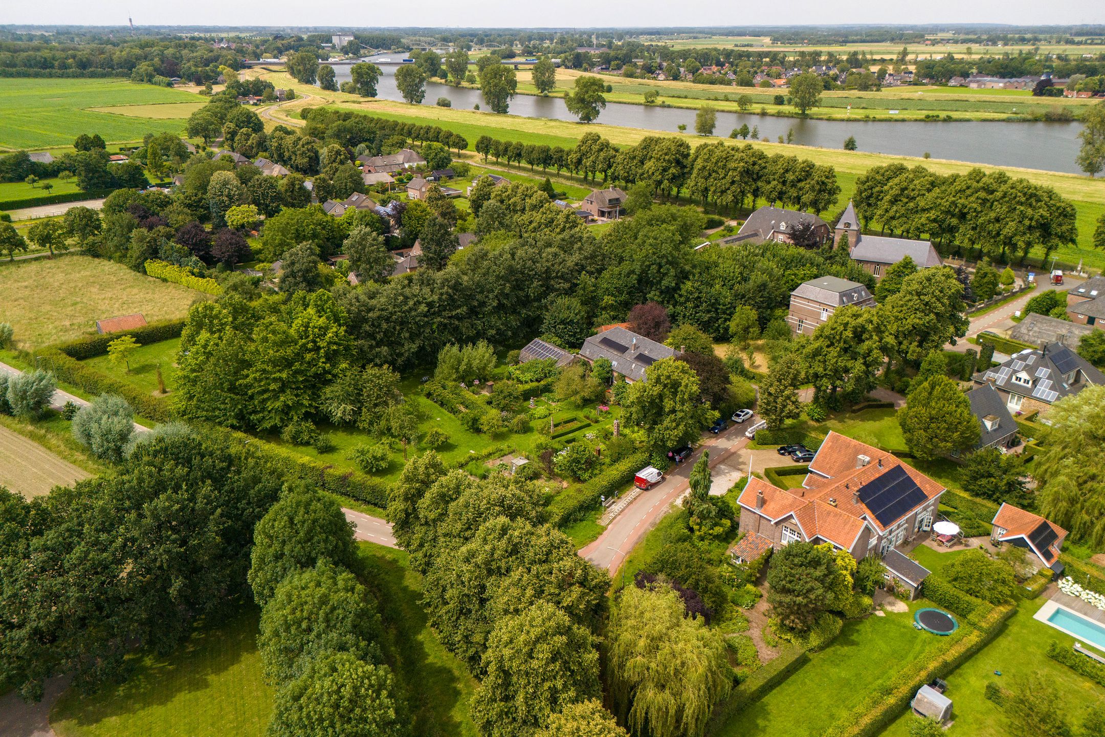 Foto 57 van Loonsestraat 3-A