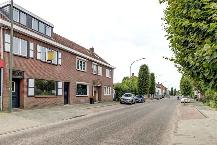 Bekijk foto 35 van Chaamseweg 15