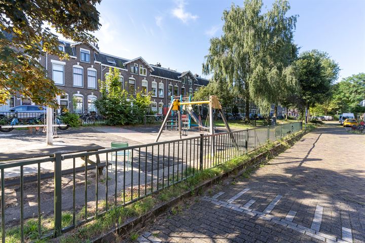 Bekijk foto 30 van Zwaluwstraat 17