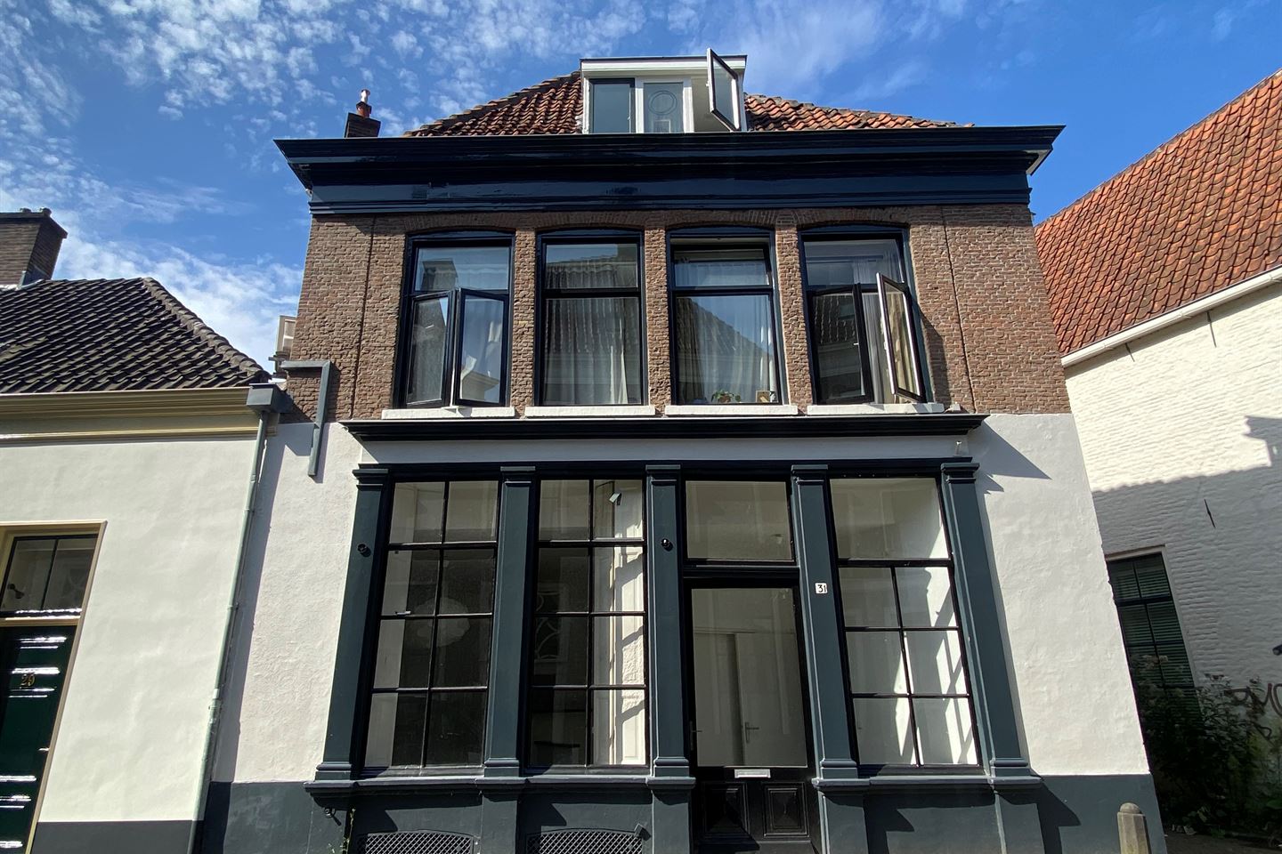 Bekijk foto 1 van Koestraat 31