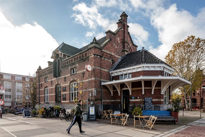 Bekijk foto 44 van Eerste Keucheniusstraat 37-2