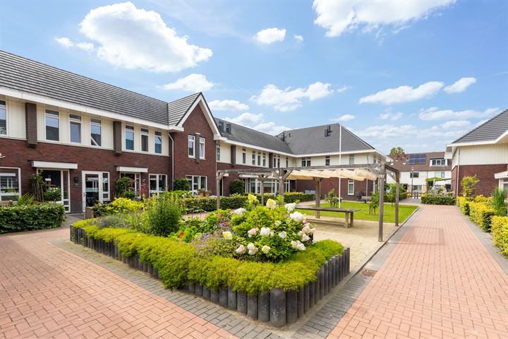 Bekijk foto 4 van Hof van Wijk 17