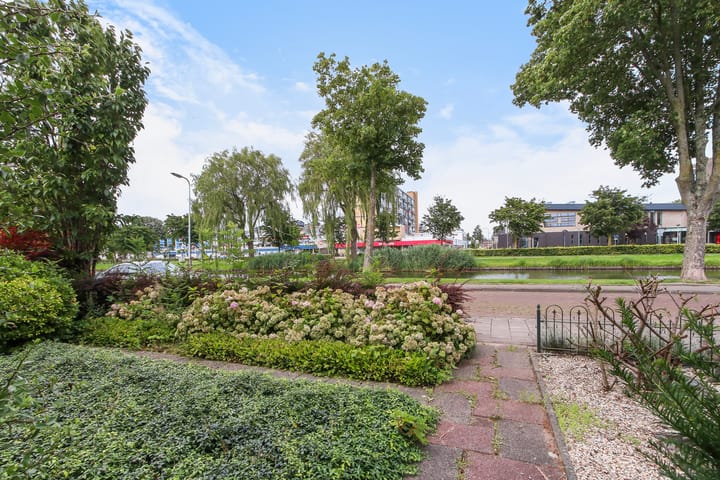 Foto 3 van Melkwegsingel 3