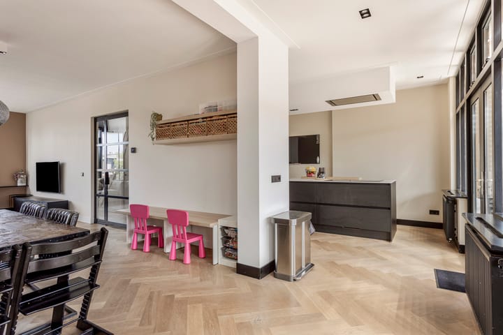 Foto 15 van Leidsestraat 77