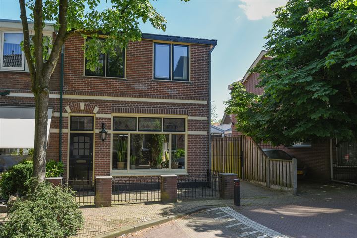 Bekijk foto 4 van Tulpstraat 19