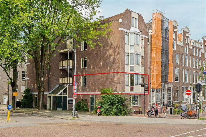 View photo 26 of Anne Frankstraat 7