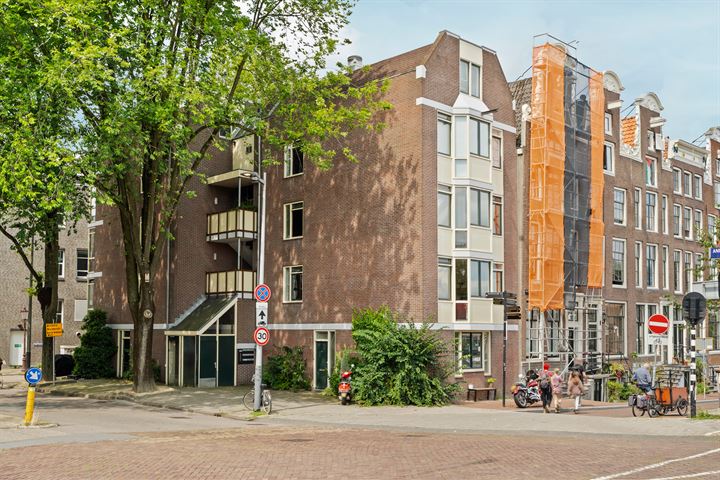 View photo 30 of Anne Frankstraat 7