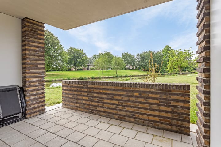 Foto 14 van Waterleliestraat 36