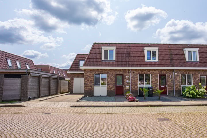 Foto 41 van Tulpstraat 56