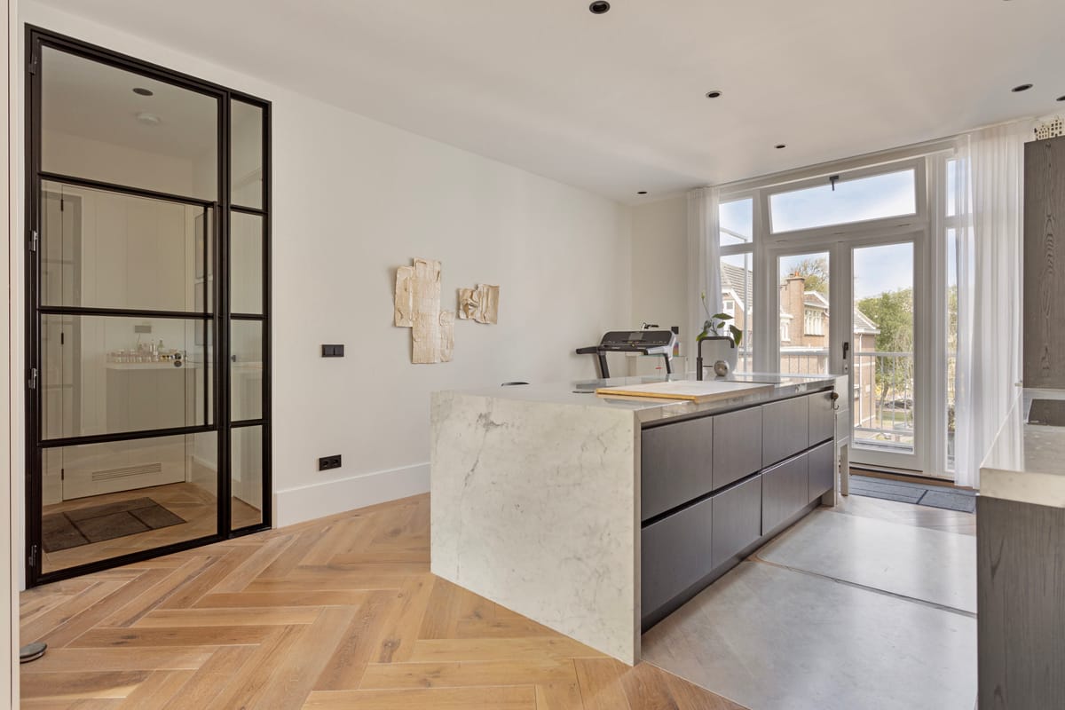 Photo 9 of Adriaan Pauwstraat 24-A