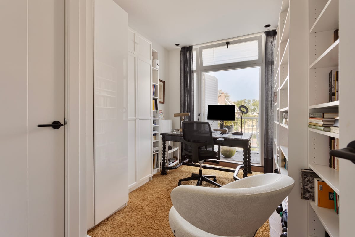 Photo 36 of Adriaan Pauwstraat 24-A