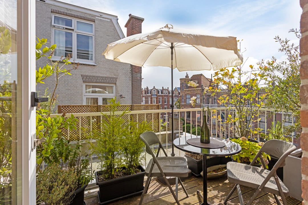 Photo 41 of Adriaan Pauwstraat 24-A