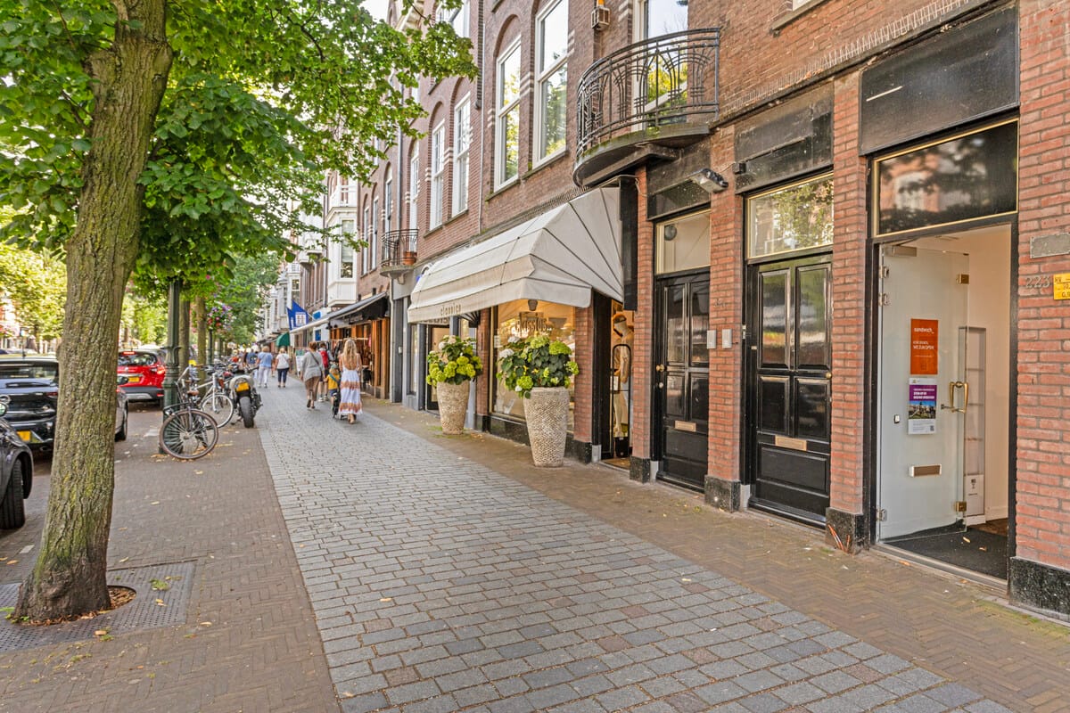 Photo 44 of Adriaan Pauwstraat 24-A