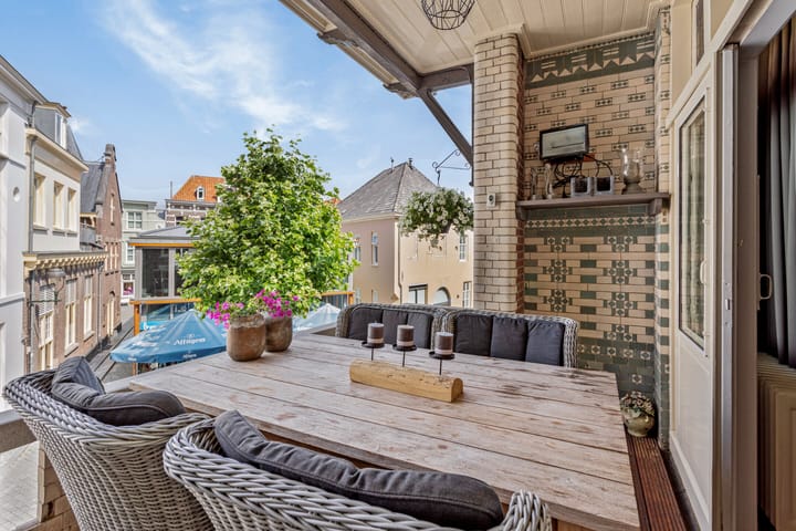 Foto 15 van Lombardenstraat 16