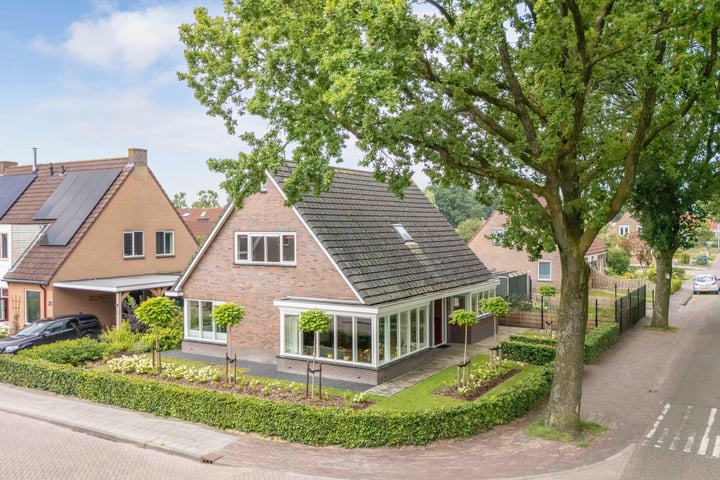 Bekijk foto 2 van Boschoordweg 10-F