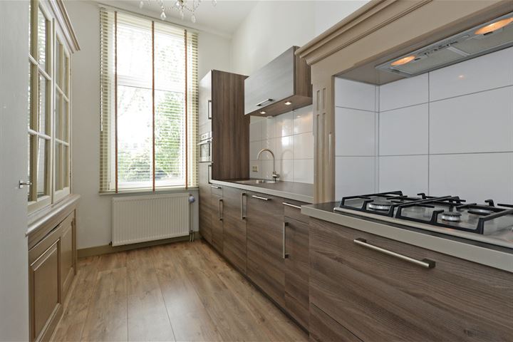 View photo 15 of Obrechtstraat 416