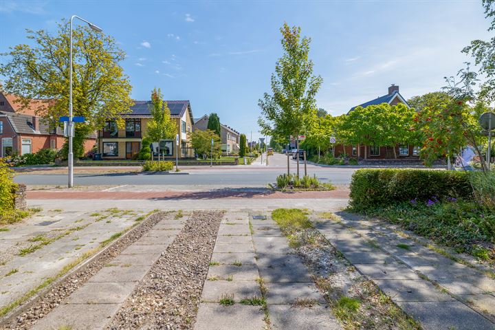 Bekijk foto 33 van Burgemeester Wuiteweg 98