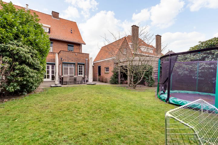 Foto 3 van de Genestetlaan 8