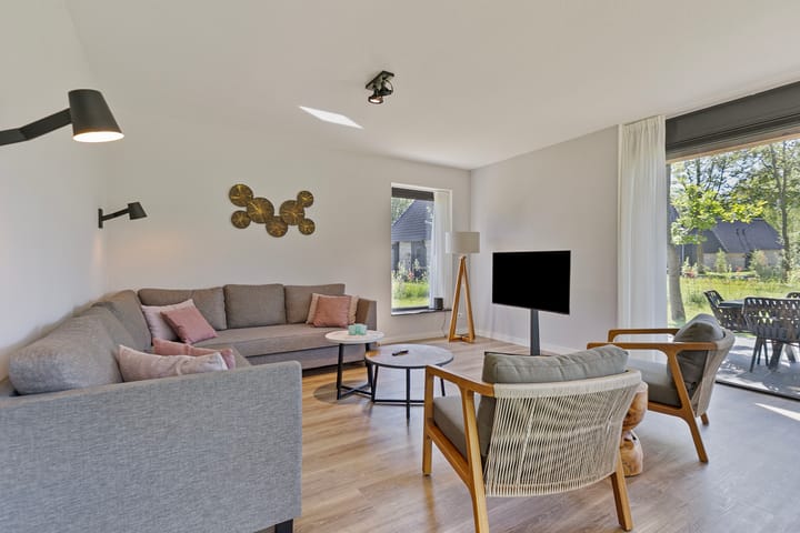 Foto 6 van Valtherweg 36-543