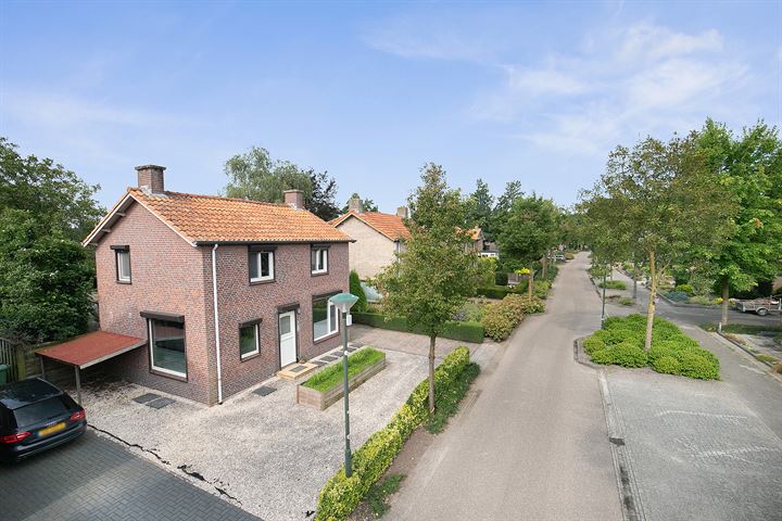 Bekijk foto 47 van Lambertweg 30