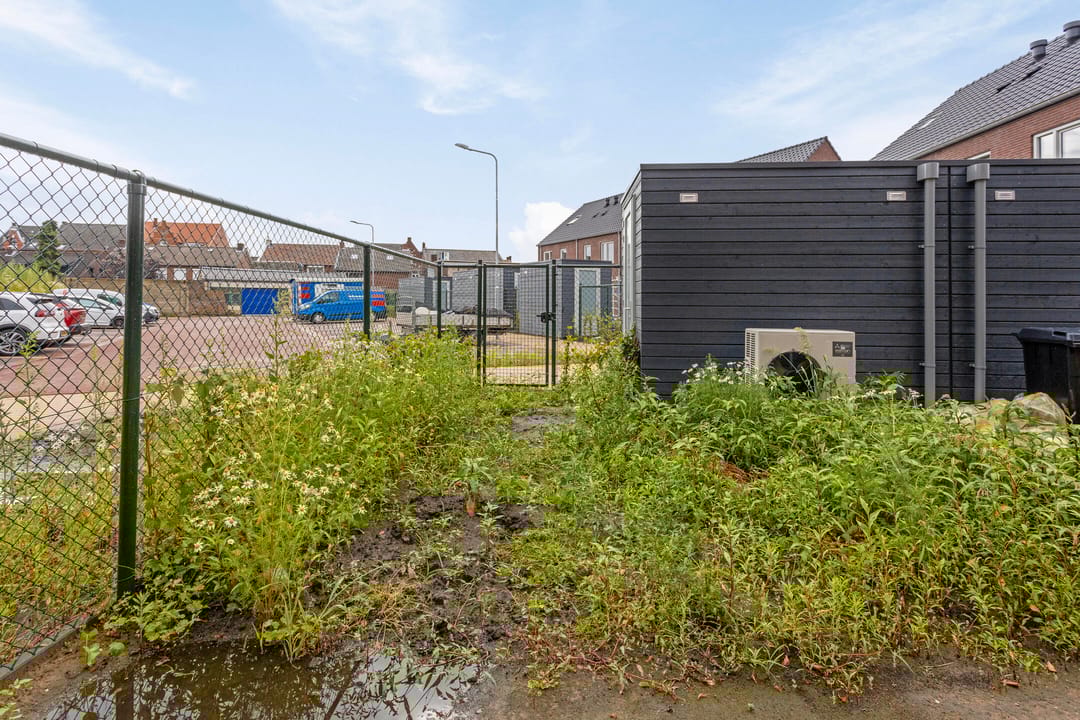 Foto 23 van Roermondseweg 19