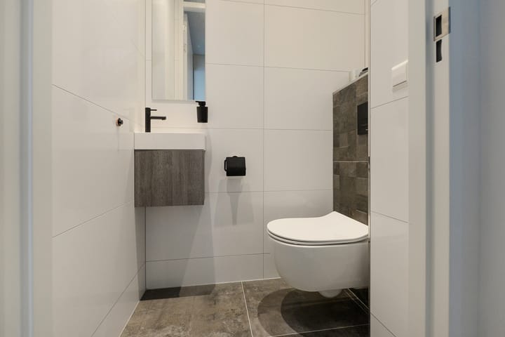 Photo 10 of Adriana van Roonlaan 128