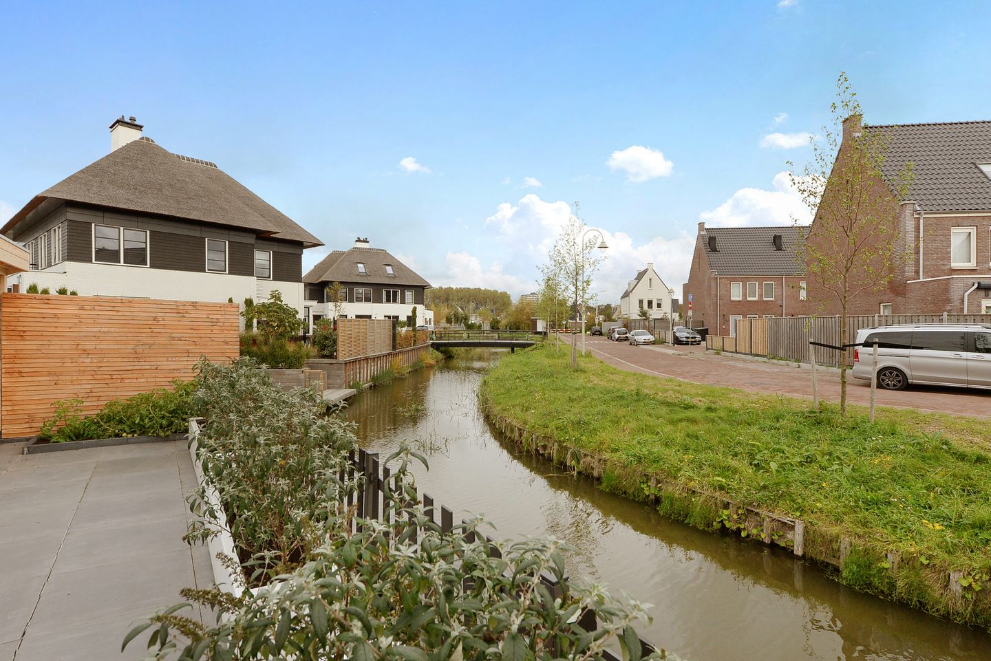 Foto 25 van Adriana van Roonlaan 128