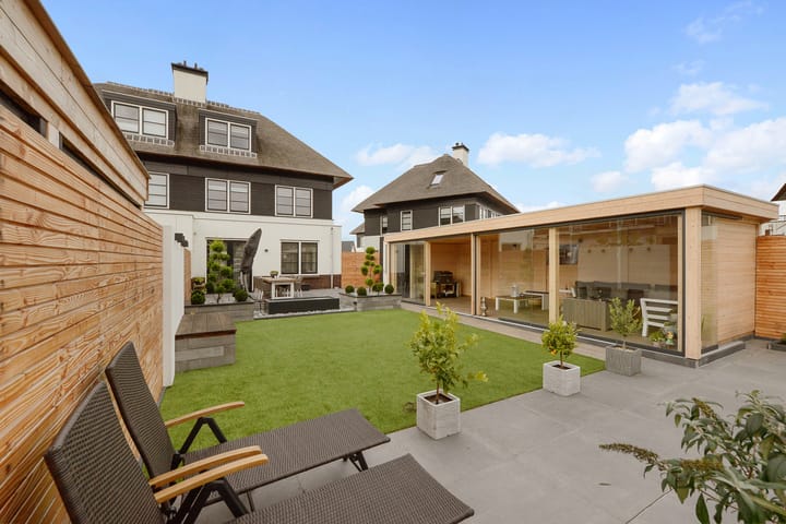 Photo 27 of Adriana van Roonlaan 128