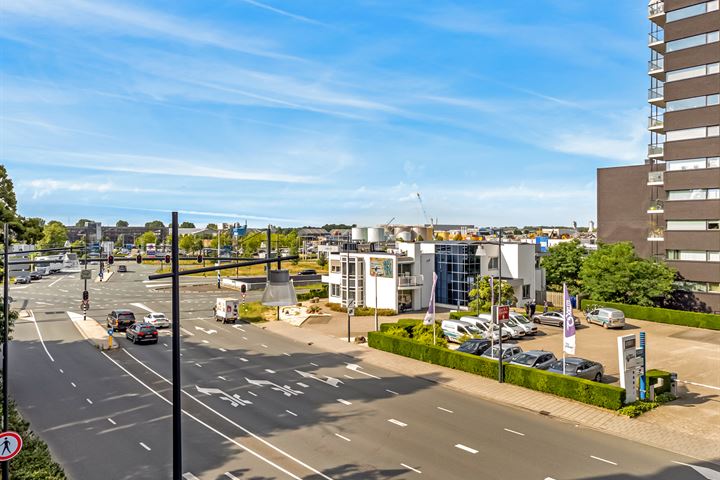 Bekijk foto 35 van Achter de Cattentoren 46