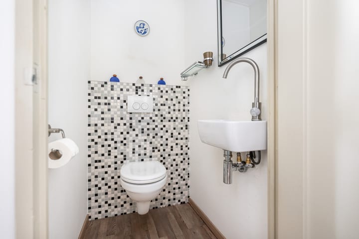 Photo 16 of Zeedijk 29