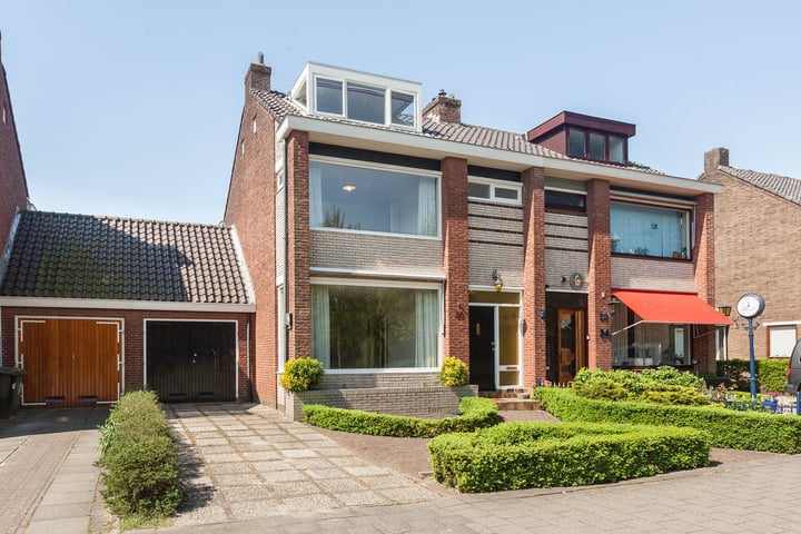 Albert Cuijpstraat 26