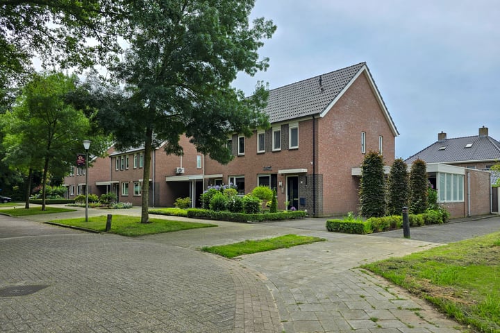 View photo 90 of Molemansstraat 11