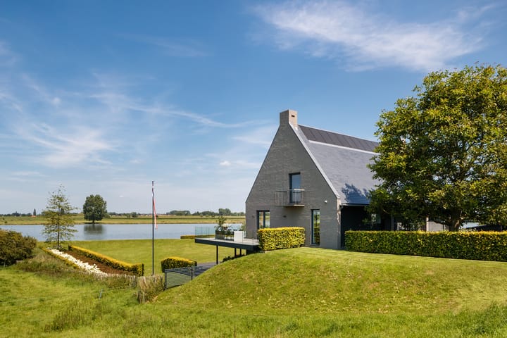 Photo 60 of Achthoven 31