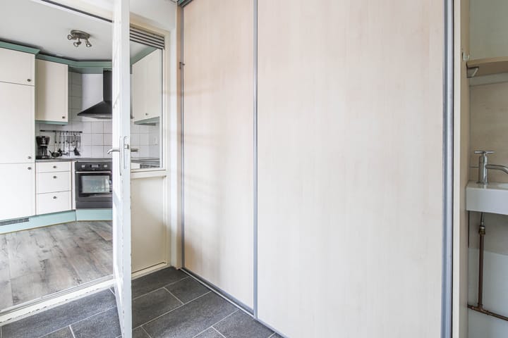 Foto 12 van Huygensstraat 13