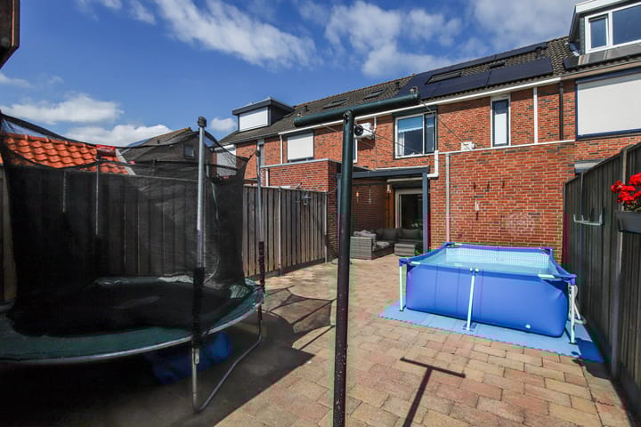 Foto 32 van Huygensstraat 13