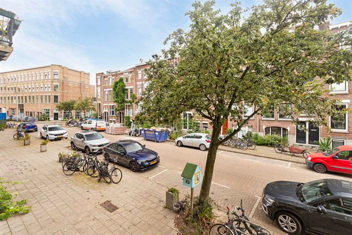 View photo 30 of Lisstraat 46-A