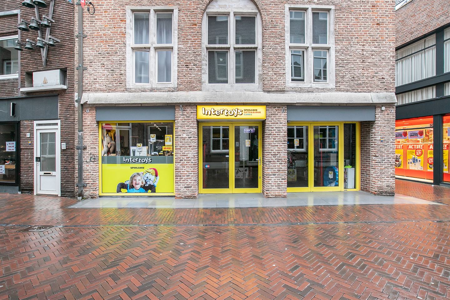 Bekijk foto 2 van Donkerstraat 37