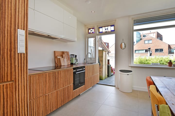 Foto 11 van Menninckstraat 15