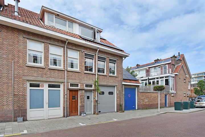 Bekijk foto 35 van Menninckstraat 15