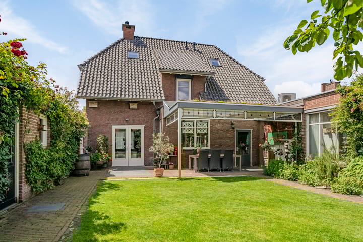 Foto 44 van Spoorlaan 3