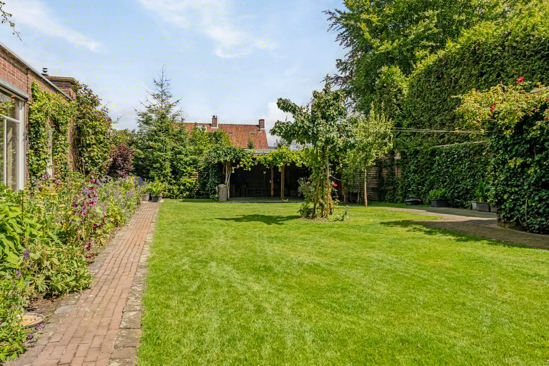 Foto 46 van Spoorlaan 3