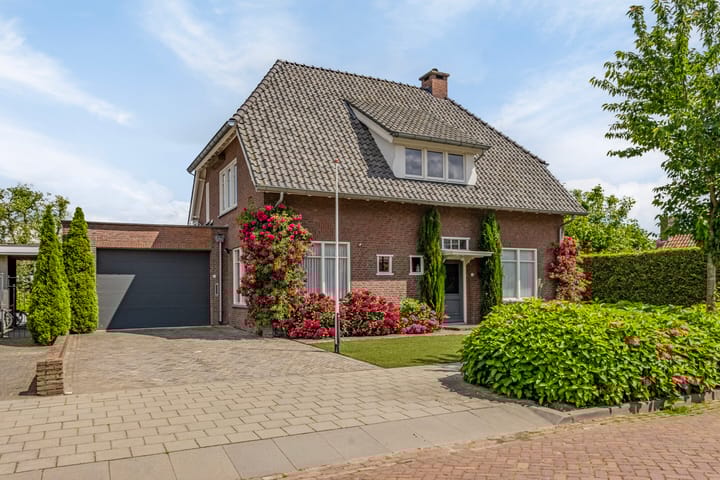 Foto 51 van Spoorlaan 3