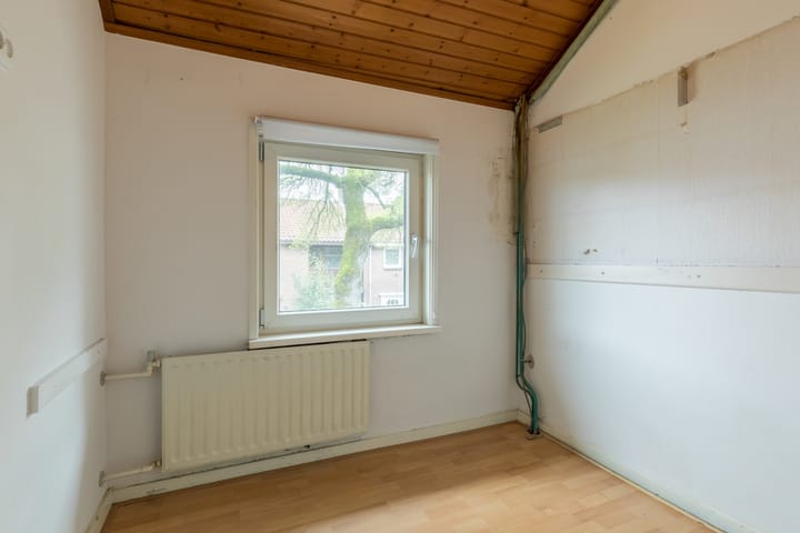 Photo 15 of Antonie Morostraat 6