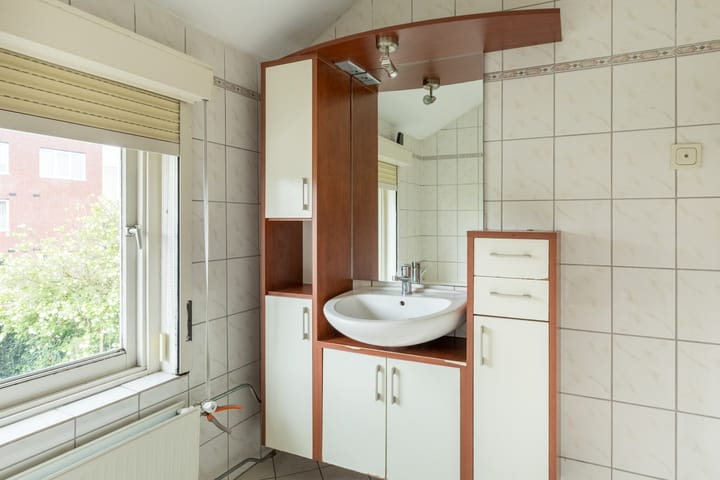 Photo 18 of Antonie Morostraat 6