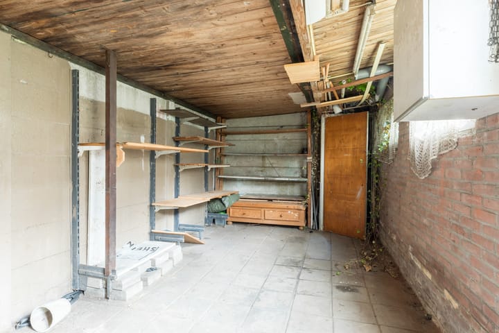 Photo 20 of Antonie Morostraat 6