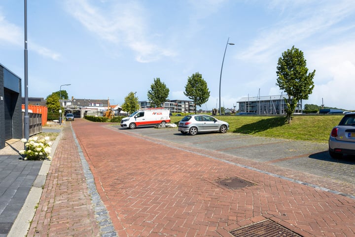 Bekijk foto 22 van Spuidijk 13