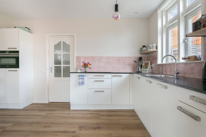 Foto 12 van Dorpsstraat 46